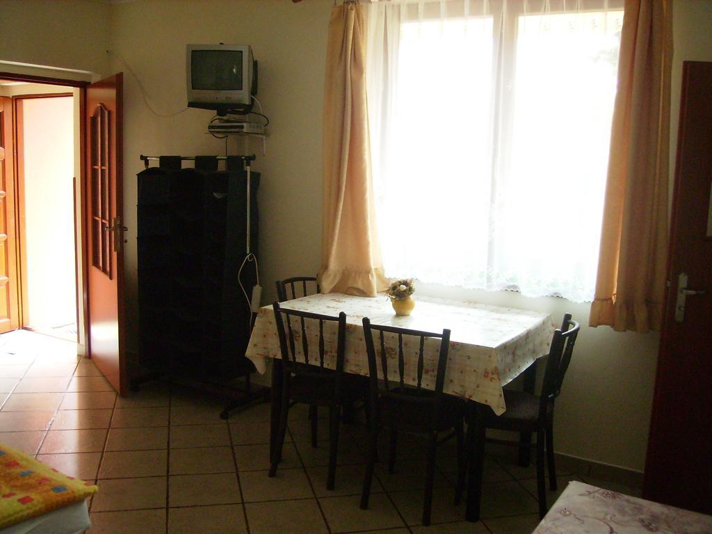 Bungalovy Natura Travnica Room photo