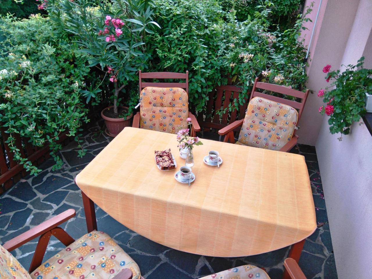 Bungalovy Natura Travnica Exterior photo